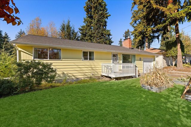 19330 52nd Avenue W, Lynnwood, WA 98036