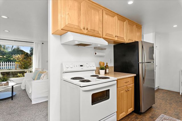 19330 52nd Avenue W, Lynnwood, WA 98036