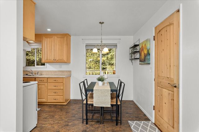 19330 52nd Avenue W, Lynnwood, WA 98036