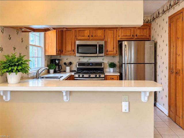 659 Todd TRL, Newport News, VA 23602