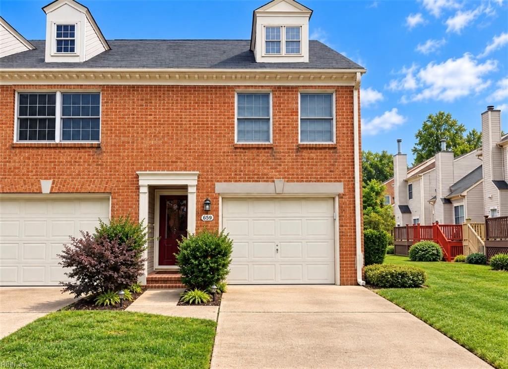659 Todd TRL, Newport News, VA 23602