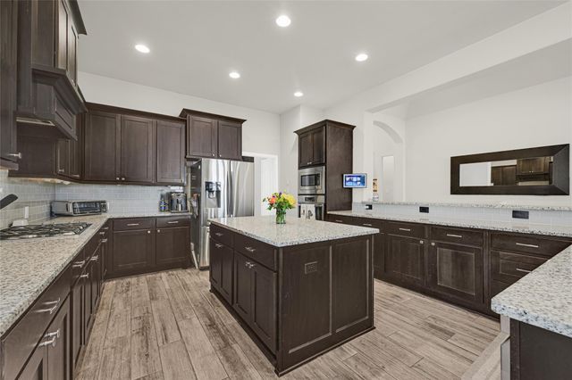 19922 Songlark Circle, Cypress, TX 77433