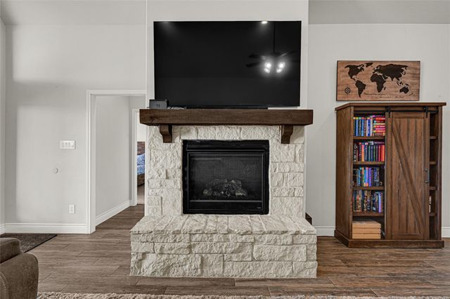 19922 Songlark Circle, Cypress, TX 77433