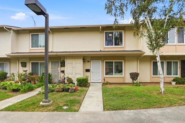 2672 Salome Ct, San Jose, CA 95121