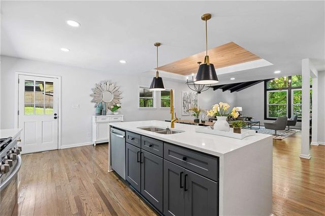 4599 Somerset Road SW, Smyrna, GA 30082