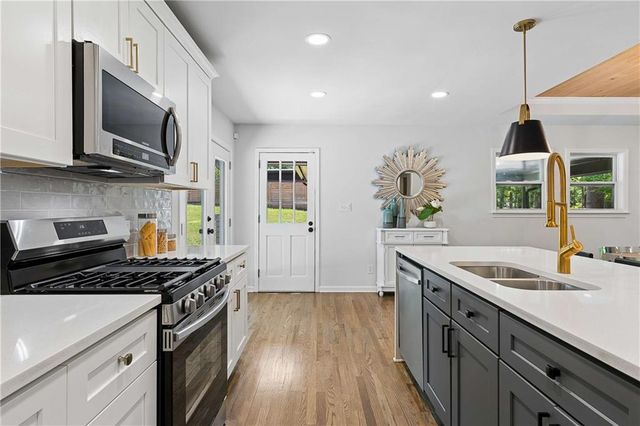 4599 Somerset Road SW, Smyrna, GA 30082