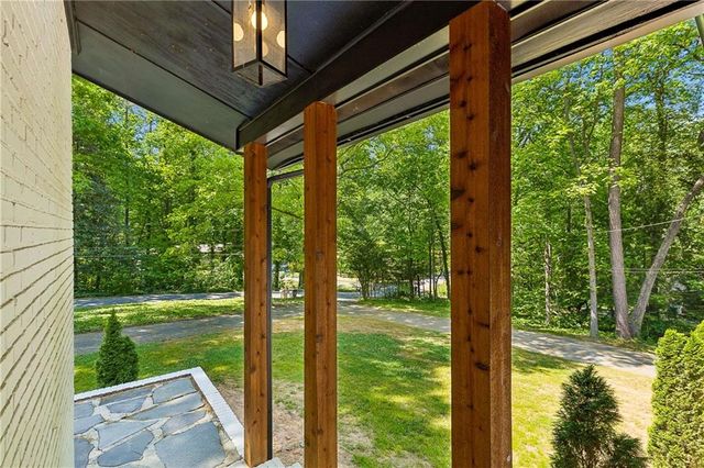 4599 Somerset Road SW, Smyrna, GA 30082