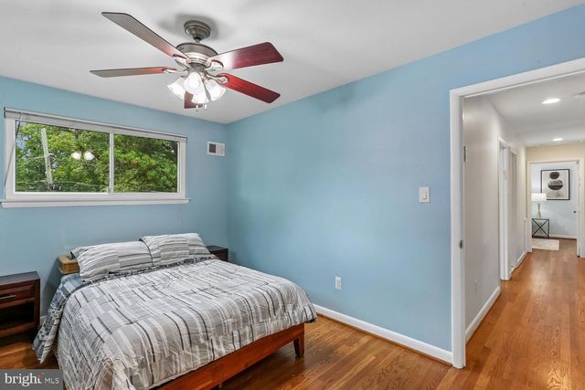 11513 LOCKHART PL, Silver Spring, MD 20902