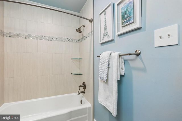 11513 LOCKHART PL, Silver Spring, MD 20902