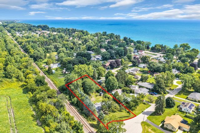 518 9th PLACE, Kenosha, WI 53140