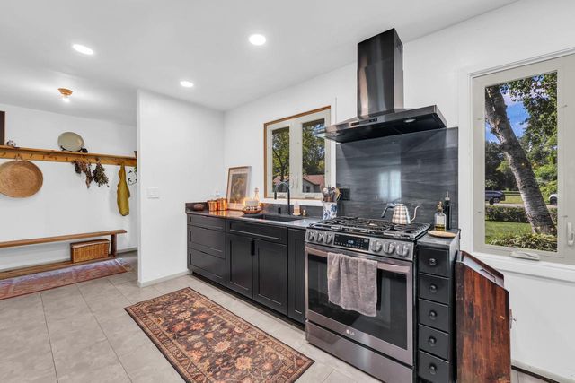 518 9th PLACE, Kenosha, WI 53140