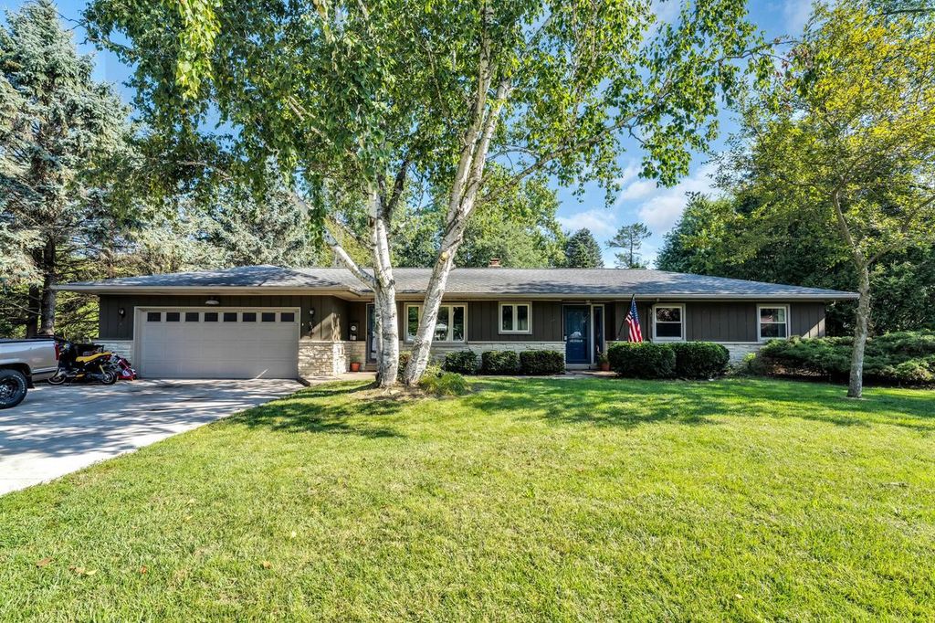 518 9th PLACE, Kenosha, WI 53140