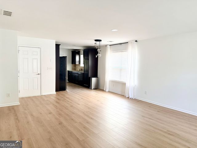 527 Cypher Drive, Suwanee, GA 30024