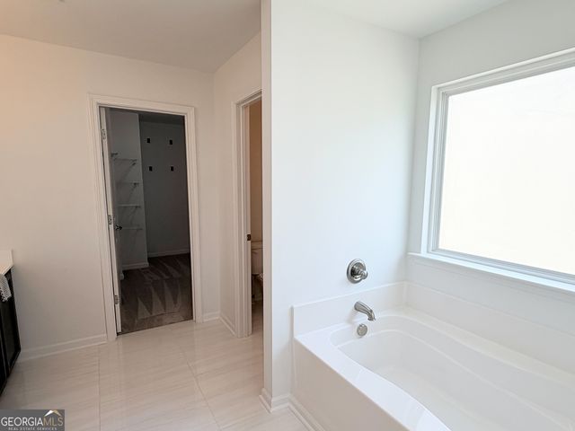527 Cypher Drive, Suwanee, GA 30024