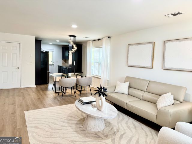 527 Cypher Drive, Suwanee, GA 30024