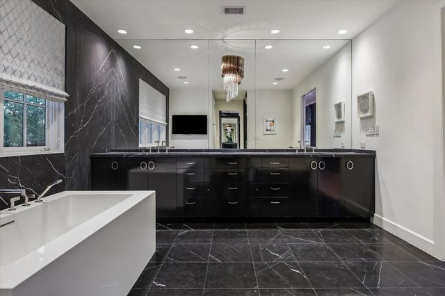 3706 Tangley Street, Houston, TX 77005