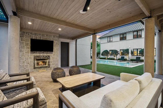 3706 Tangley Street, Houston, TX 77005