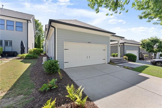 3890 Portland Trail, Suwanee, GA 30024