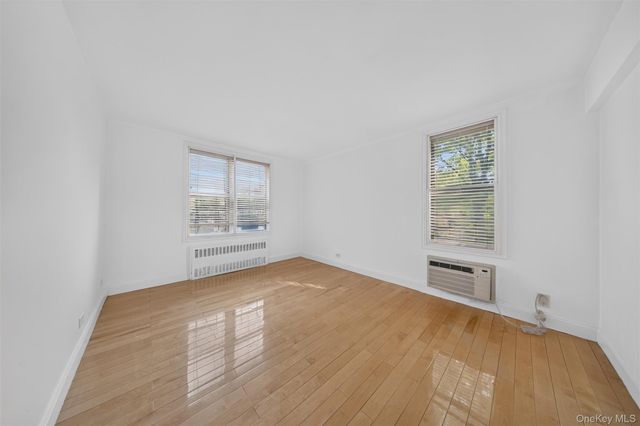 138-70 Elder Avenue 3L, Flushing, NY 11355