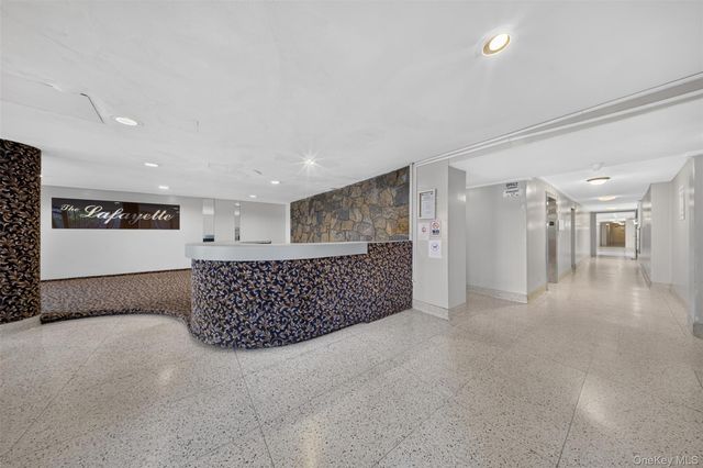 138-70 Elder Avenue 3L, Flushing, NY 11355