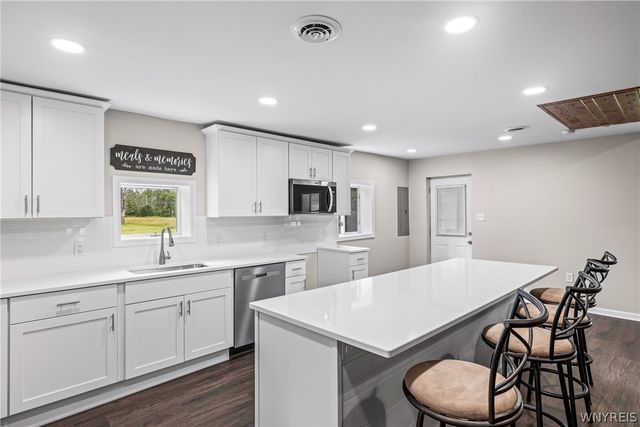 3069 Coomer Road, Newfane, NY 14108