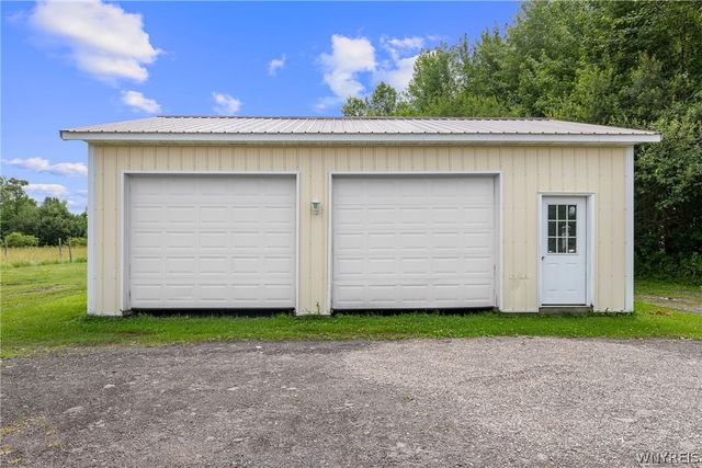 3069 Coomer Road, Newfane, NY 14108