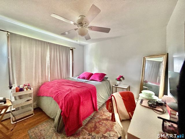 5 Davis Road, Oxford, CT 06478