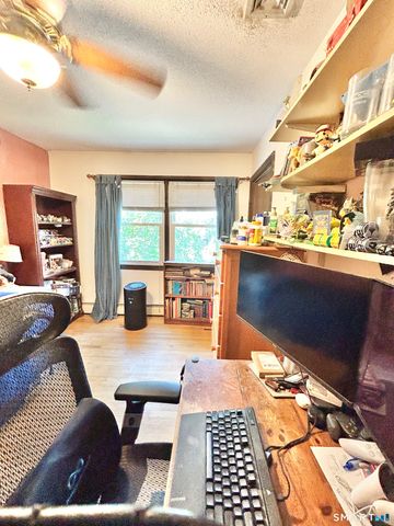 5 Davis Road, Oxford, CT 06478
