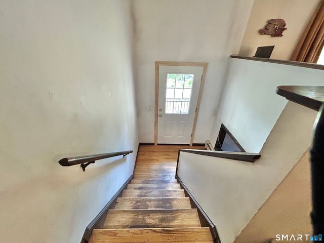 5 Davis Road, Oxford, CT 06478