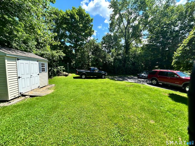 5 Davis Road, Oxford, CT 06478