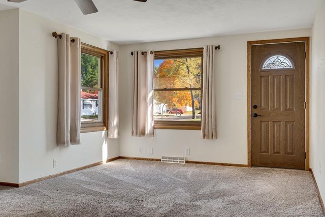 3300 27th STREET S, La Crosse, WI 54601