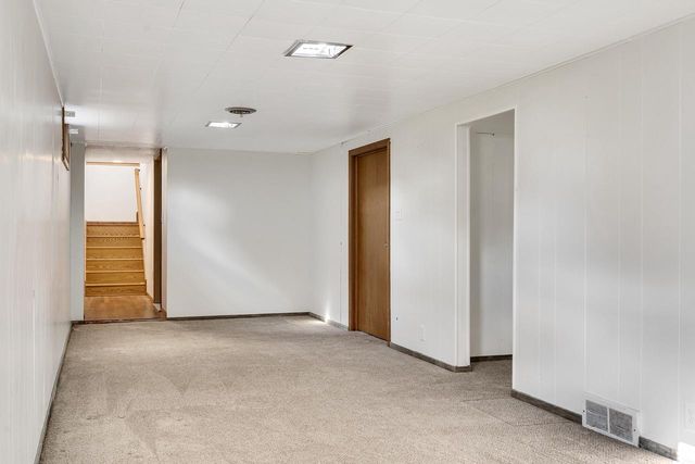 3300 27th STREET S, La Crosse, WI 54601