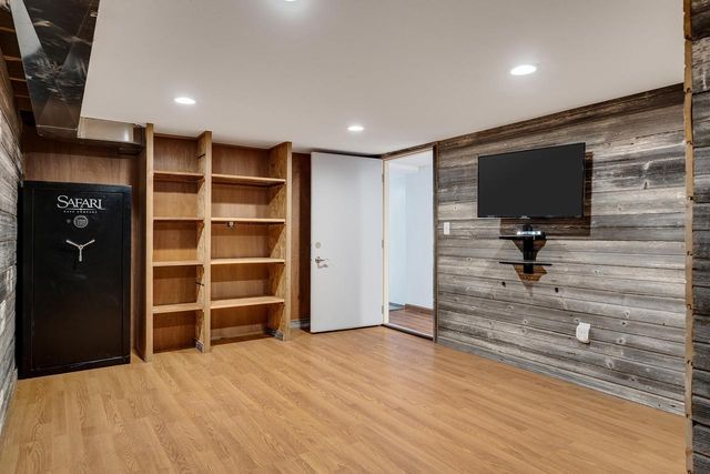 3300 27th STREET S, La Crosse, WI 54601