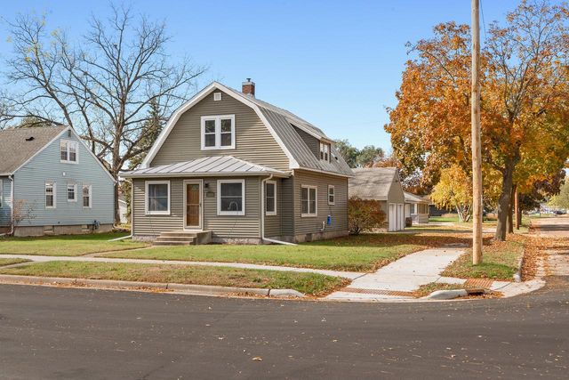 3300 27th STREET S, La Crosse, WI 54601