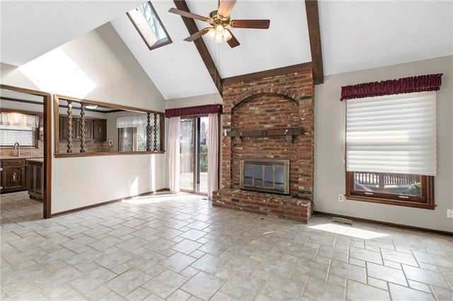 13021 W 102nd Terrace, Lenexa, KS 66215