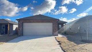 3640 Blue Avenue, Mustang, OK 73064