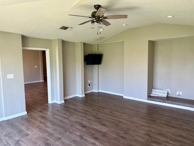 9223 E County Rd 6700, Lubbock, TX 79403