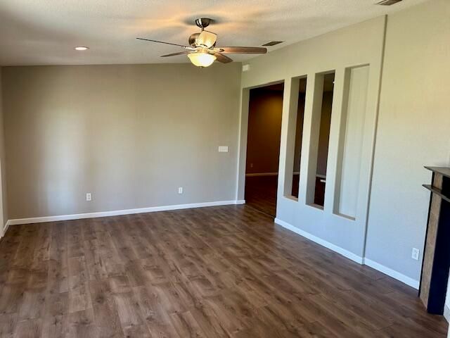 9223 E County Rd 6700, Lubbock, TX 79403