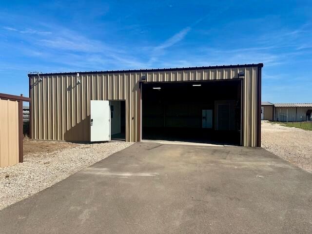 9223 E County Rd 6700, Lubbock, TX 79403