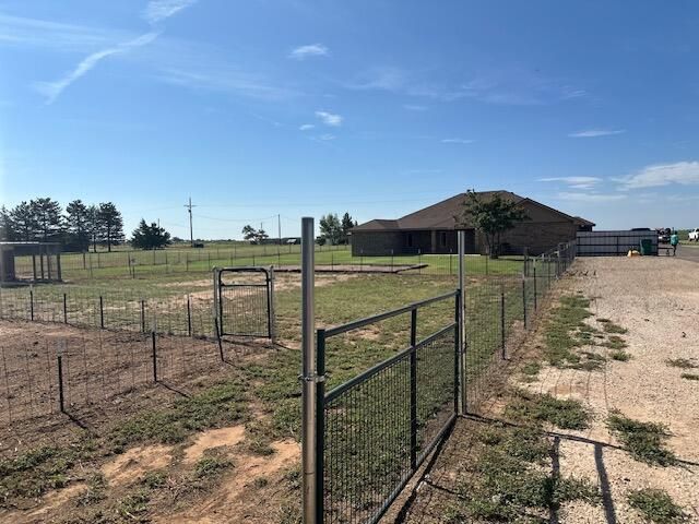 9223 E County Rd 6700, Lubbock, TX 79403