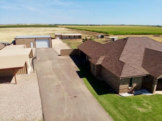 9223 E County Rd 6700, Lubbock, TX 79403