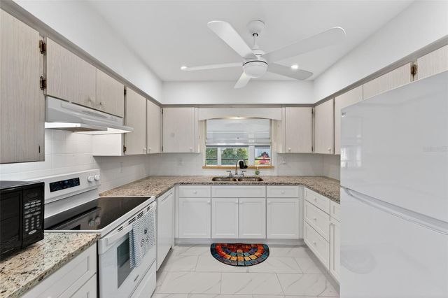 1735 LORALIN DRIVE, Englewood, FL 34223