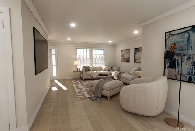 1415 Rhode Avenue, Merrick, NY 11566