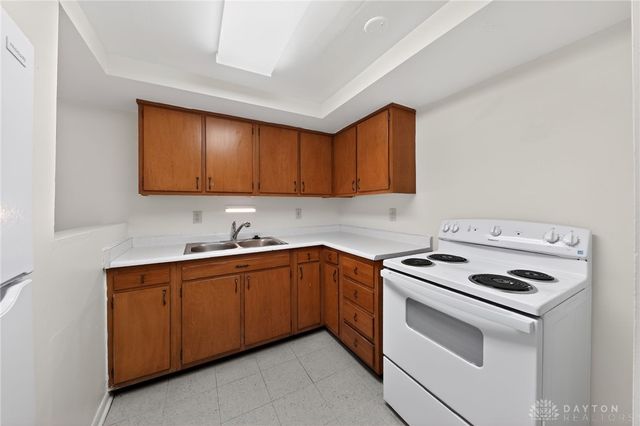 6348 Longford Road, Huber Heights, OH 45424