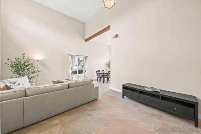 971 E J Street, Chula Vista, CA 91910