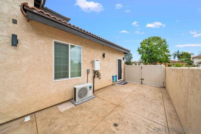 971 E J Street, Chula Vista, CA 91910