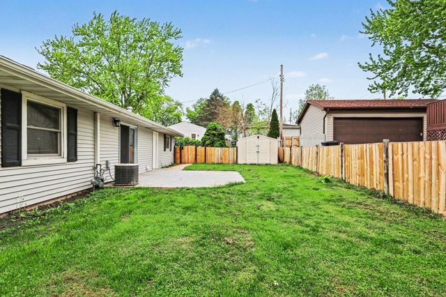 7080 Sherwood Avenue, Portage, IN 46368