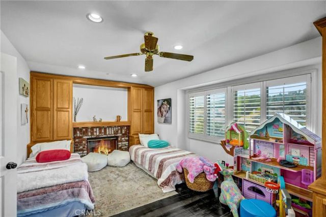 28314 Easton, Santa Clarita, CA 91350