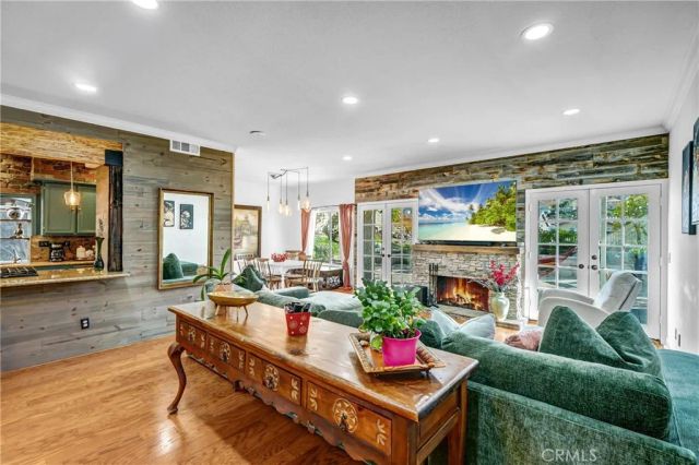 28314 Easton, Santa Clarita, CA 91350