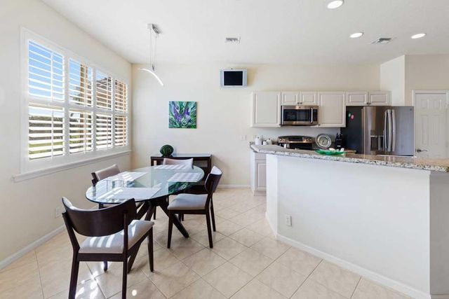 2371 SW Carriage Hill Terrace 202, Palm City, FL 34990